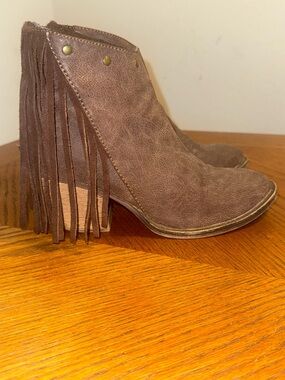 Brown Fringe Ankle Boots size 7